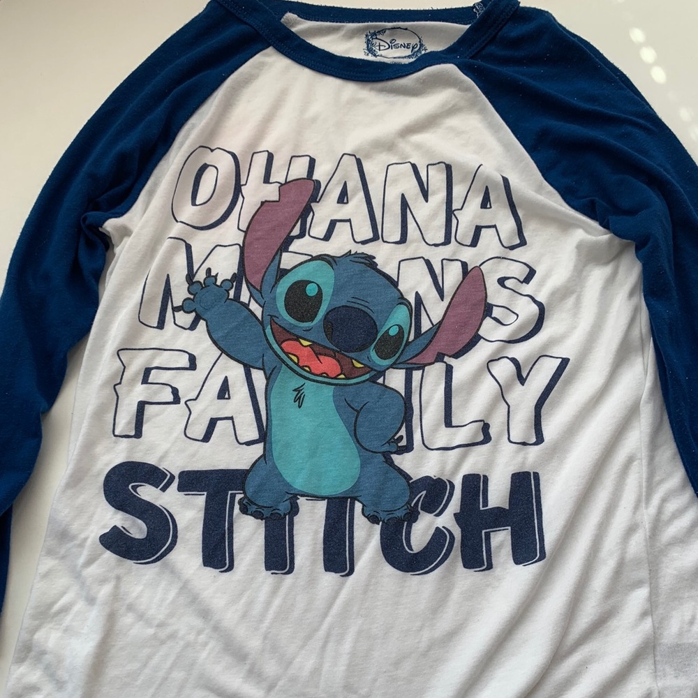 Disney Lilo& stitch graphic tee